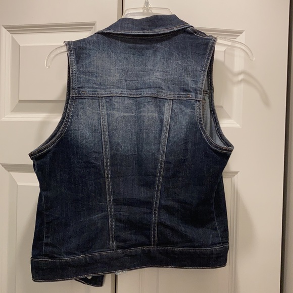 Maurices Cropped Denim Vest - Picture 5 of 12